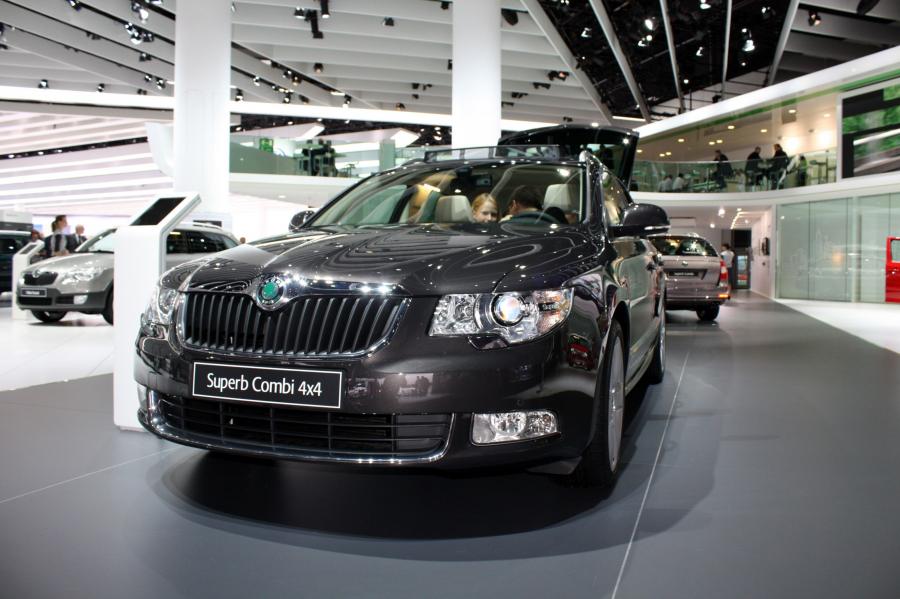  Skoda Superb Combi 2010 года  (фото 19 из 19)